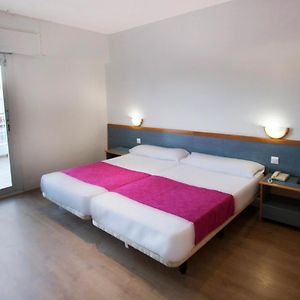 Habitación con 2 Camas Individuales